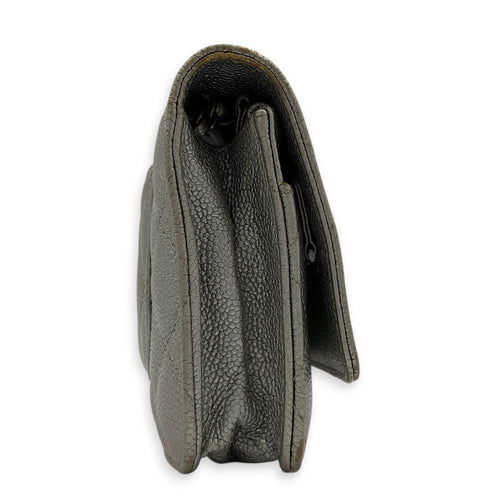 CC Silver Wallet On Chain in Caviar Leather, Silver hardware
