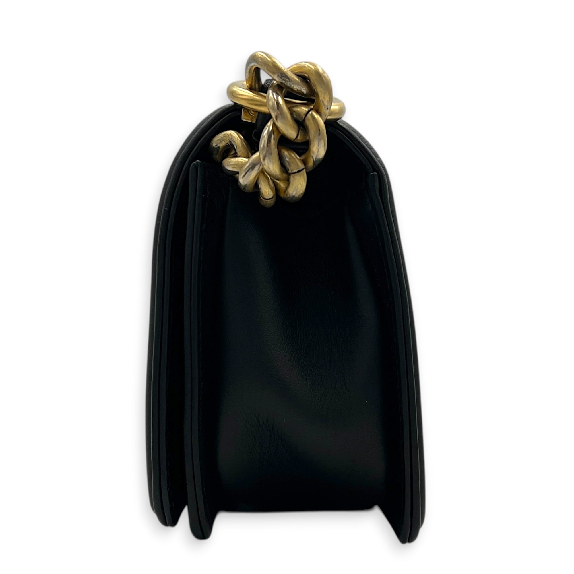 Boy Shoulder Bag Medium Black in Calfskin, Gold hardware