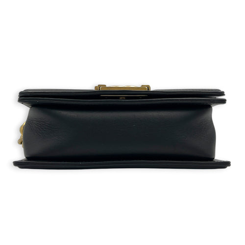 Boy Shoulder Bag Medium Black in Calfskin, Gold hardware