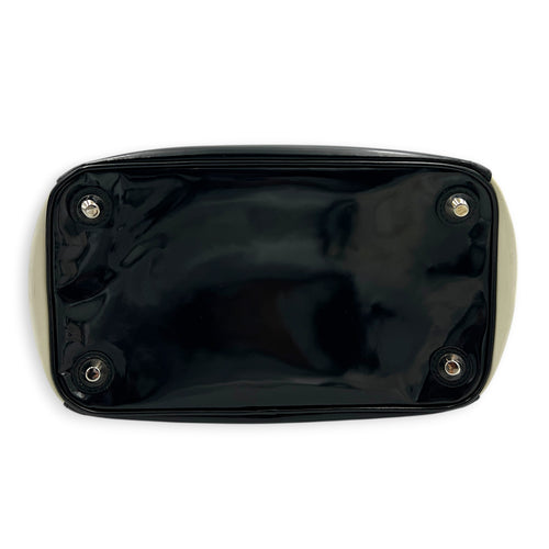 NA Top Handle Bag Black in Patent Leather, Silver hardware