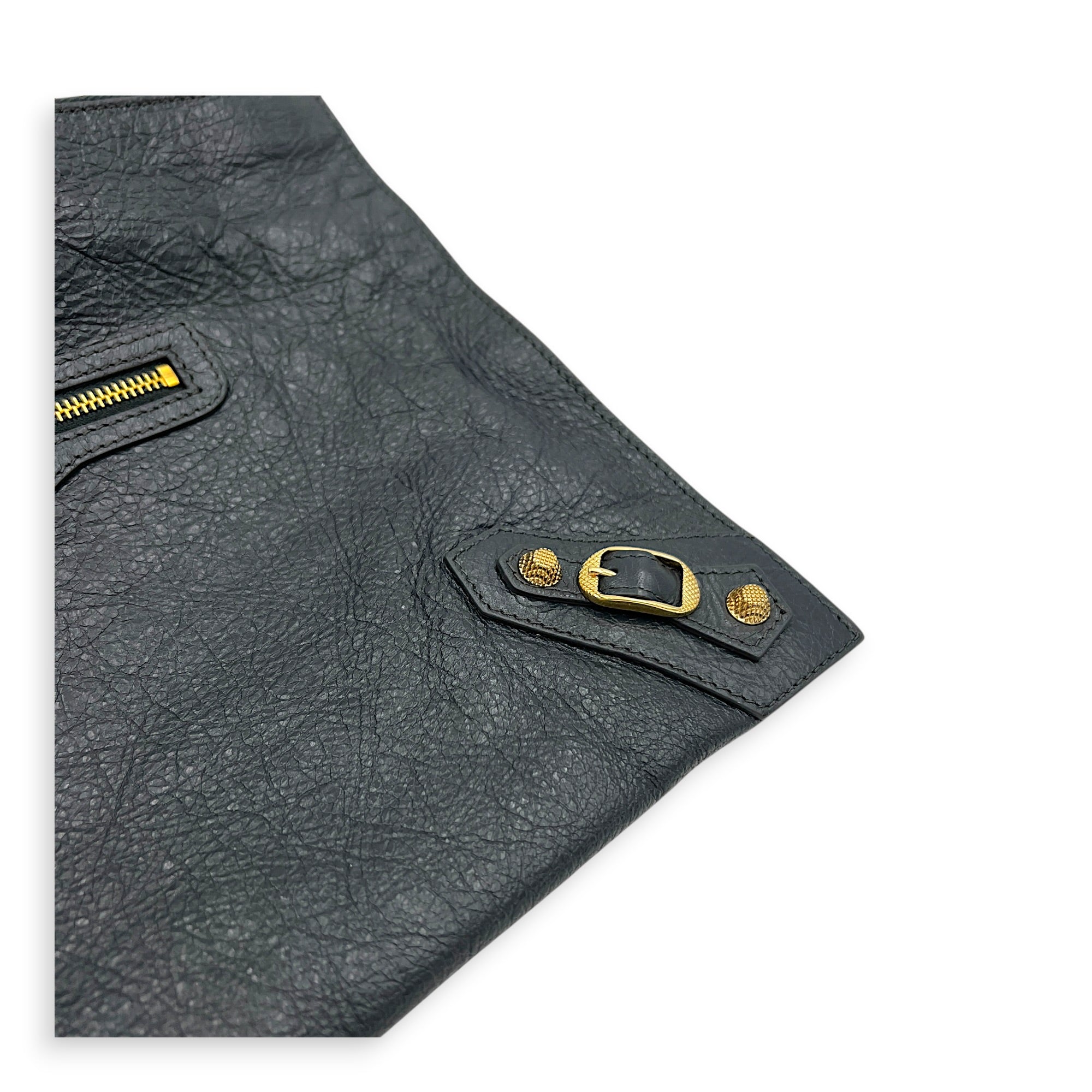 City Clutch Grey in Calfskin, Gold hardware
