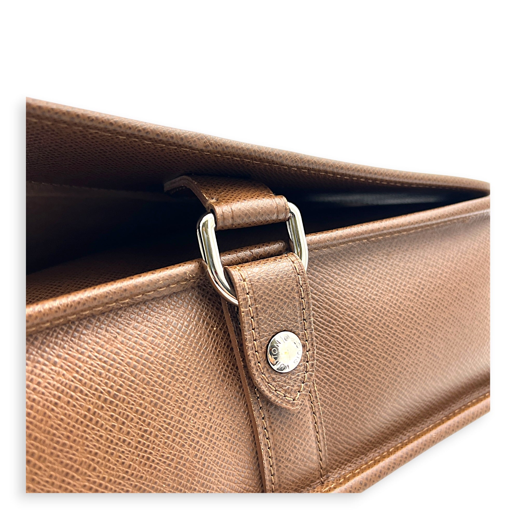 Andrei Taiga Shoulder Bag in Calfskin, Silver hardware