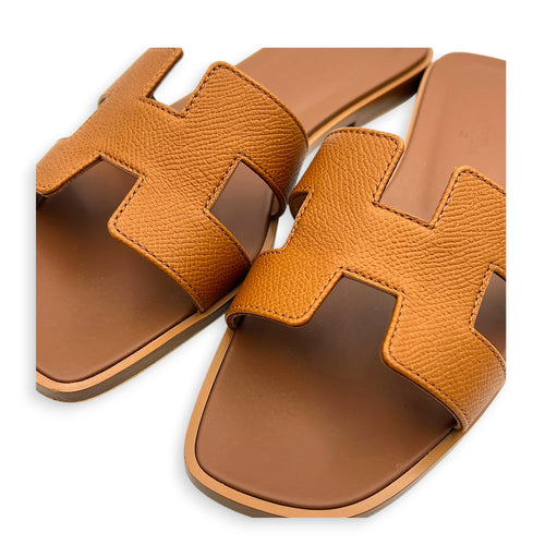 Oran 37 Gold Sandals in Epsom
