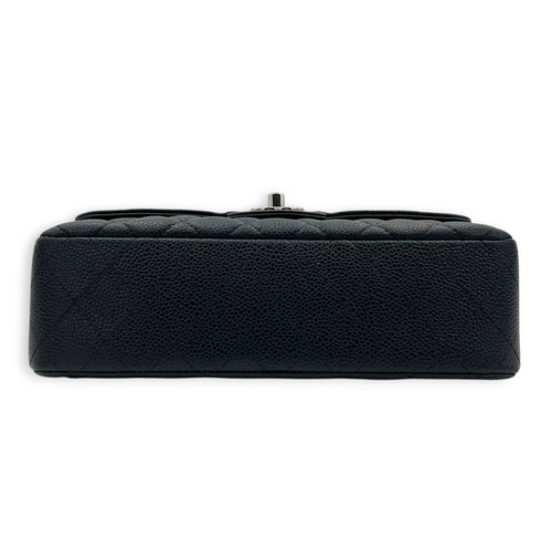 Classic Shoulder Bag Small Black in Caviar Leather, Silver hardware