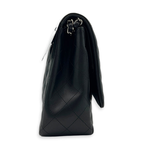 Classic Shoulder Bag Maxi Black in Lambskin, Silver hardware