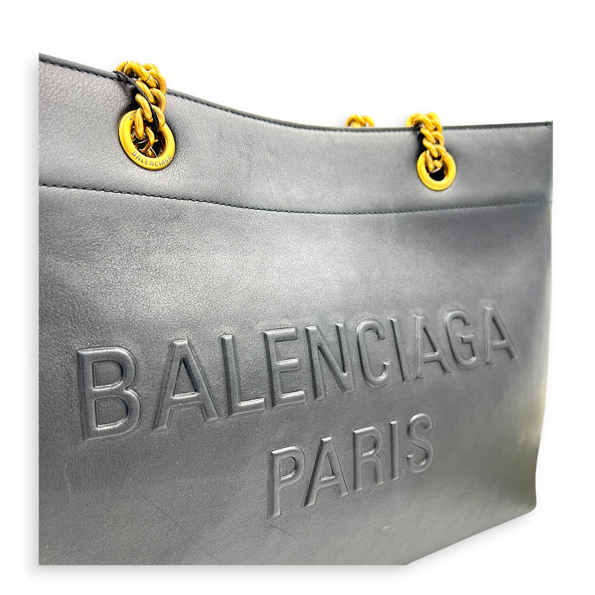Duty Free Black Shoulder Bag in Calfskin, Gold hardware