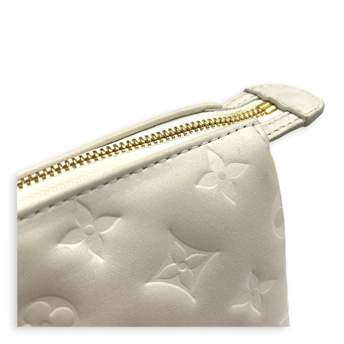 Coussin Shoulder Bag White in Lambskin, Gold hardware