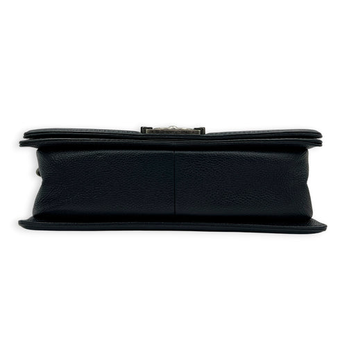 Boy Shoulder Bag Medium Black in Caviar Leather, Silver hardware