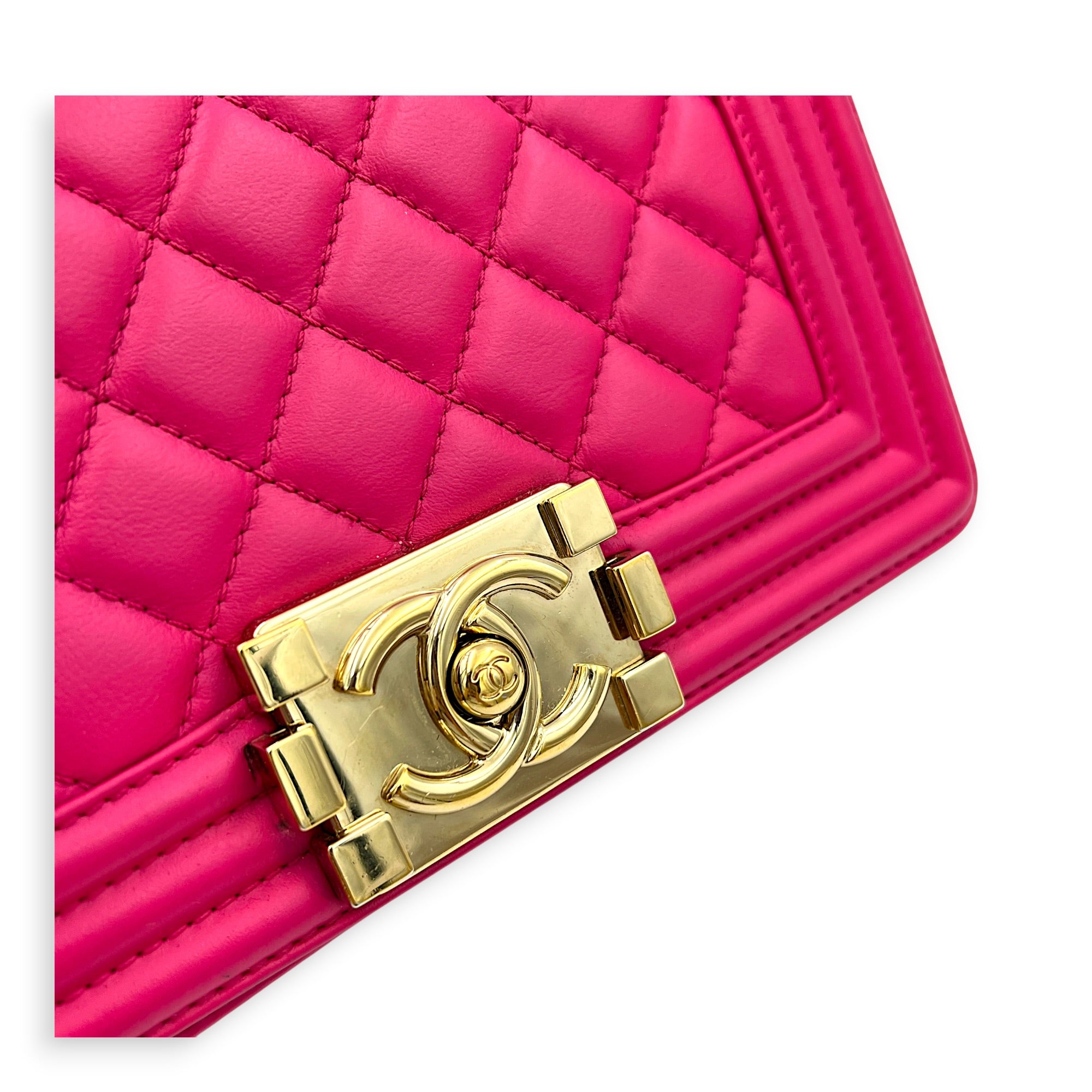 Boy Shoulder Bag Small Pink in Lambskin, Gold hardware