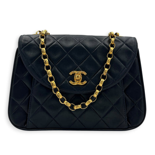 Vintage CC Crossbody Bag Dark Blue (retouched) in Lambskin, Gold hardware