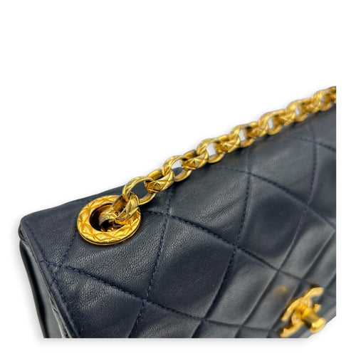 Vintage CC Crossbody Bag Dark Blue (retouched) in Lambskin, Gold hardware