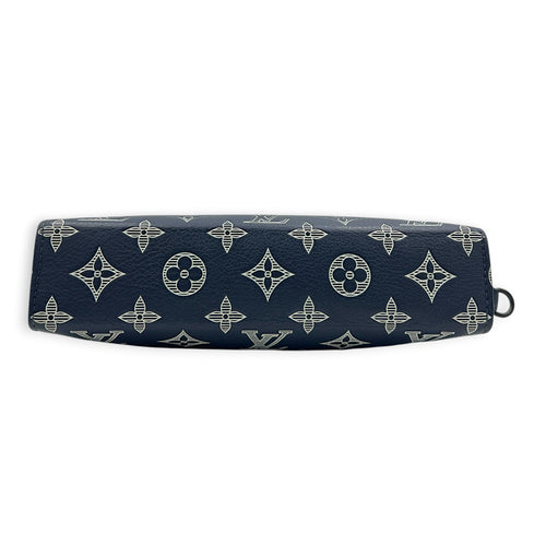 Gaston Wearable Shoulder Bag Blue in Calfskin, Gunmetal hardware