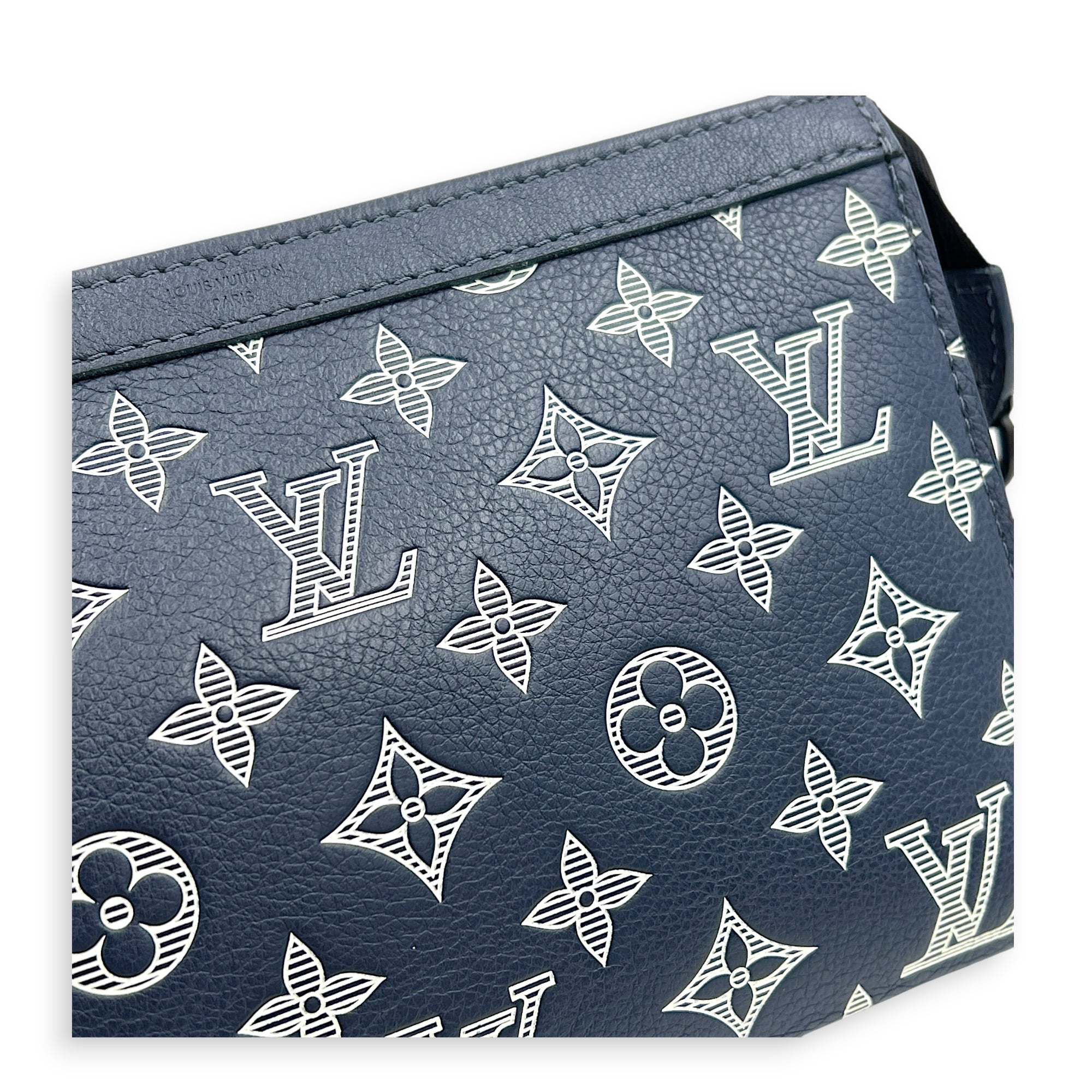 Gaston Wearable Shoulder Bag Blue in Calfskin, Gunmetal hardware