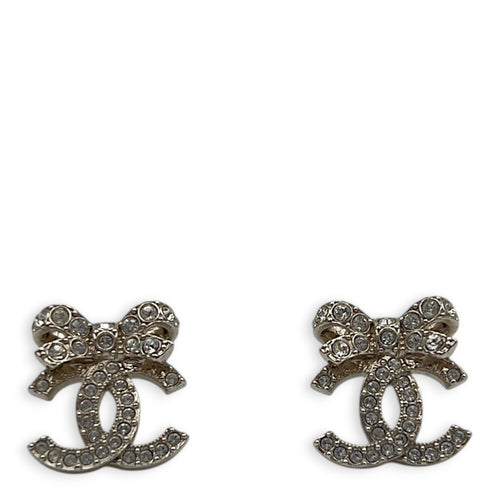 CC Bow Earrings Silver in Metal, Silver hardware
