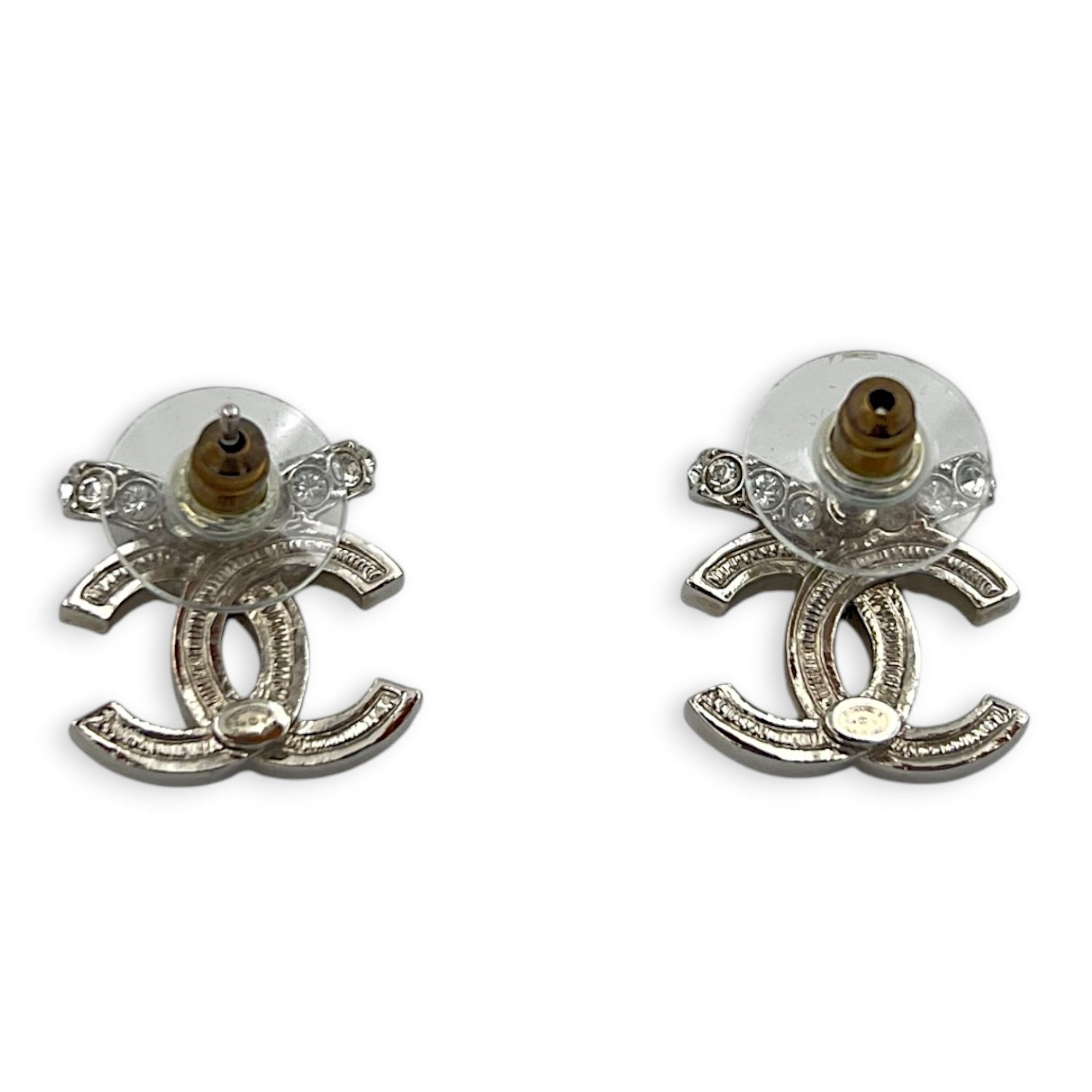 CC Bow Earrings Silver in Metal, Silver hardware
