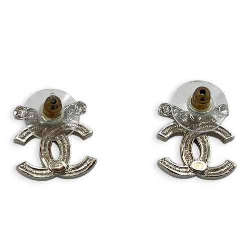 CC Bow Earrings Silver in Metal, Silver hardware