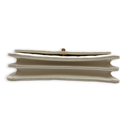 CC Charms Wallet On Chain White in Caviar Leather, Gold hardware