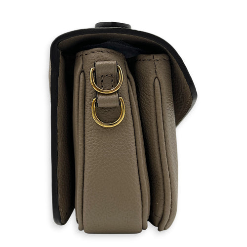 Metis East West Top Handle Bag in Empreinte Leather, Gold hardware