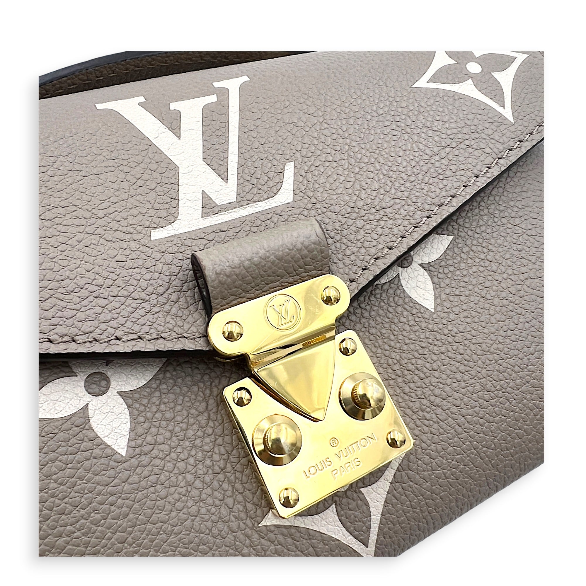 Metis East West Top Handle Bag in Empreinte Leather, Gold hardware
