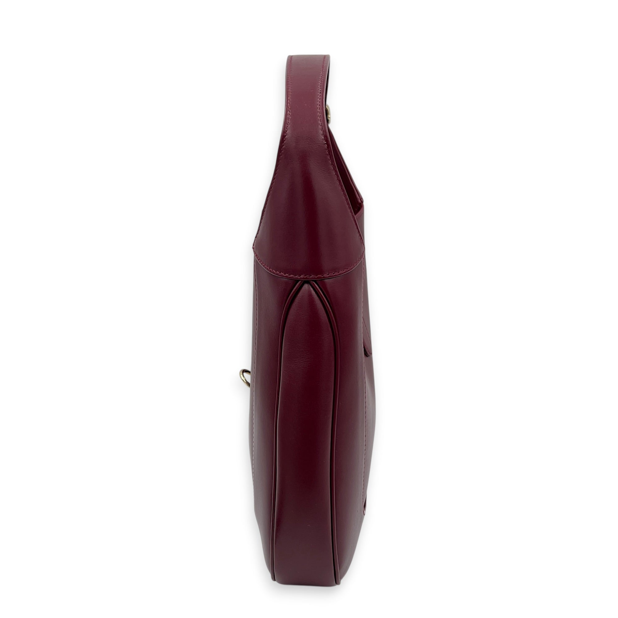 Jackie 1961 Large Red Shoulder Bag in Calfskin, Gold hardware
