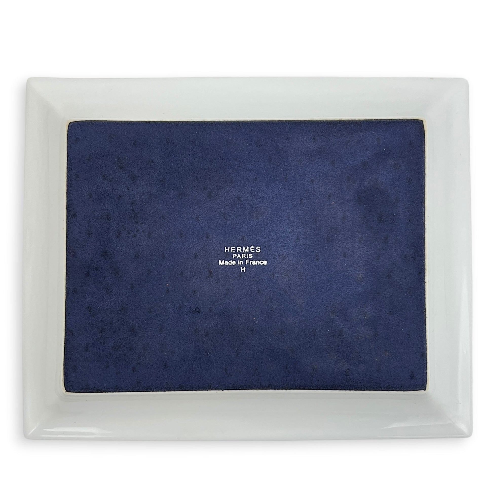 Anis Outremer Pegase White Change Tray in Porcelein