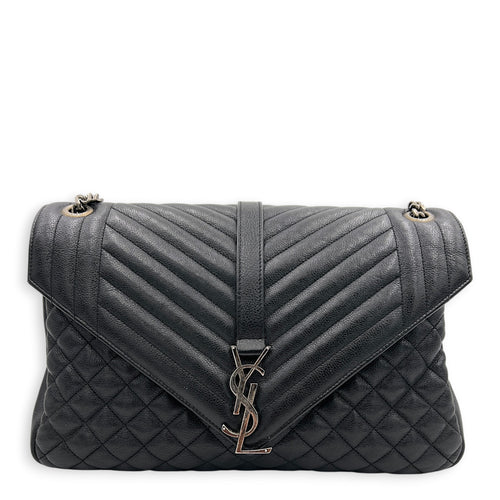 College Shoulder Bag Black in Calfskin, Ruthenium hardware