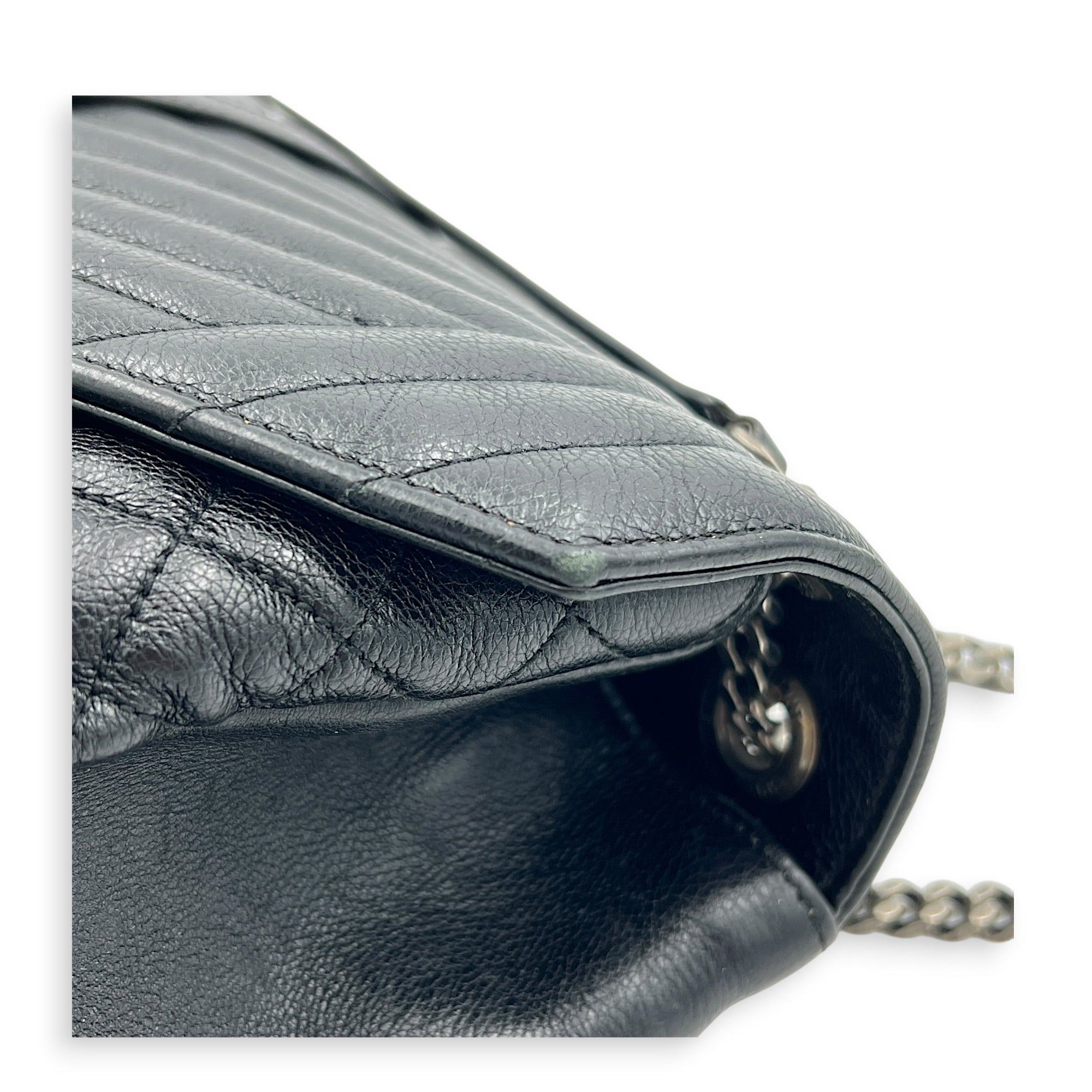 College Shoulder Bag Black in Calfskin, Ruthenium hardware