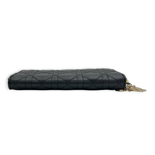 Cannage Black Wallet in Lambskin, Gold hardware