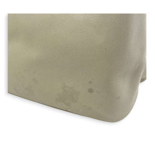 Jamie 4.3 Medium White Shoulder Bag in Lambskin, Gold hardware