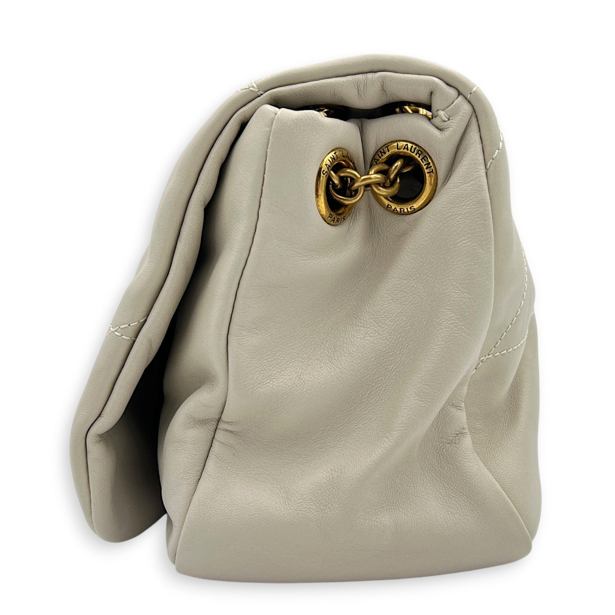 Jamie 4.3 Medium White Shoulder Bag in Lambskin, Gold hardware