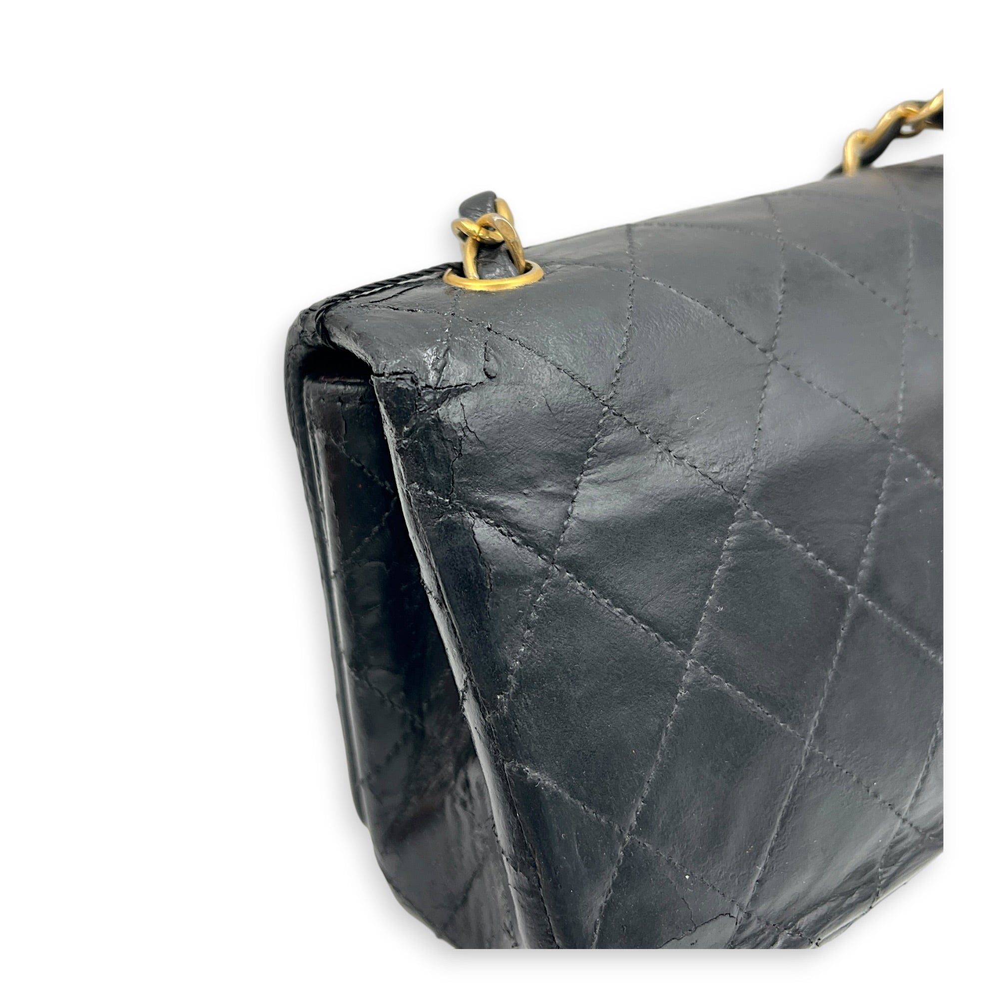 Vintage Quilted Single Flap Shoulder Bag Black in Lambskin, Gold hardware