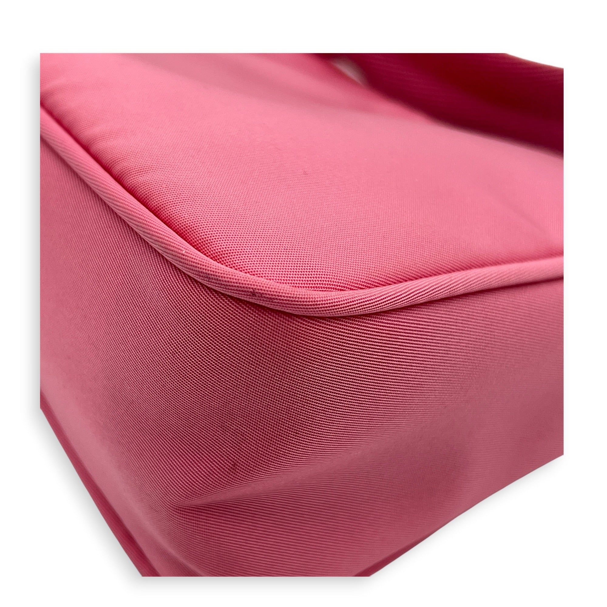 Re-Edition 2000 Shoulder Bag Pink in Canvas, Silver hardware
