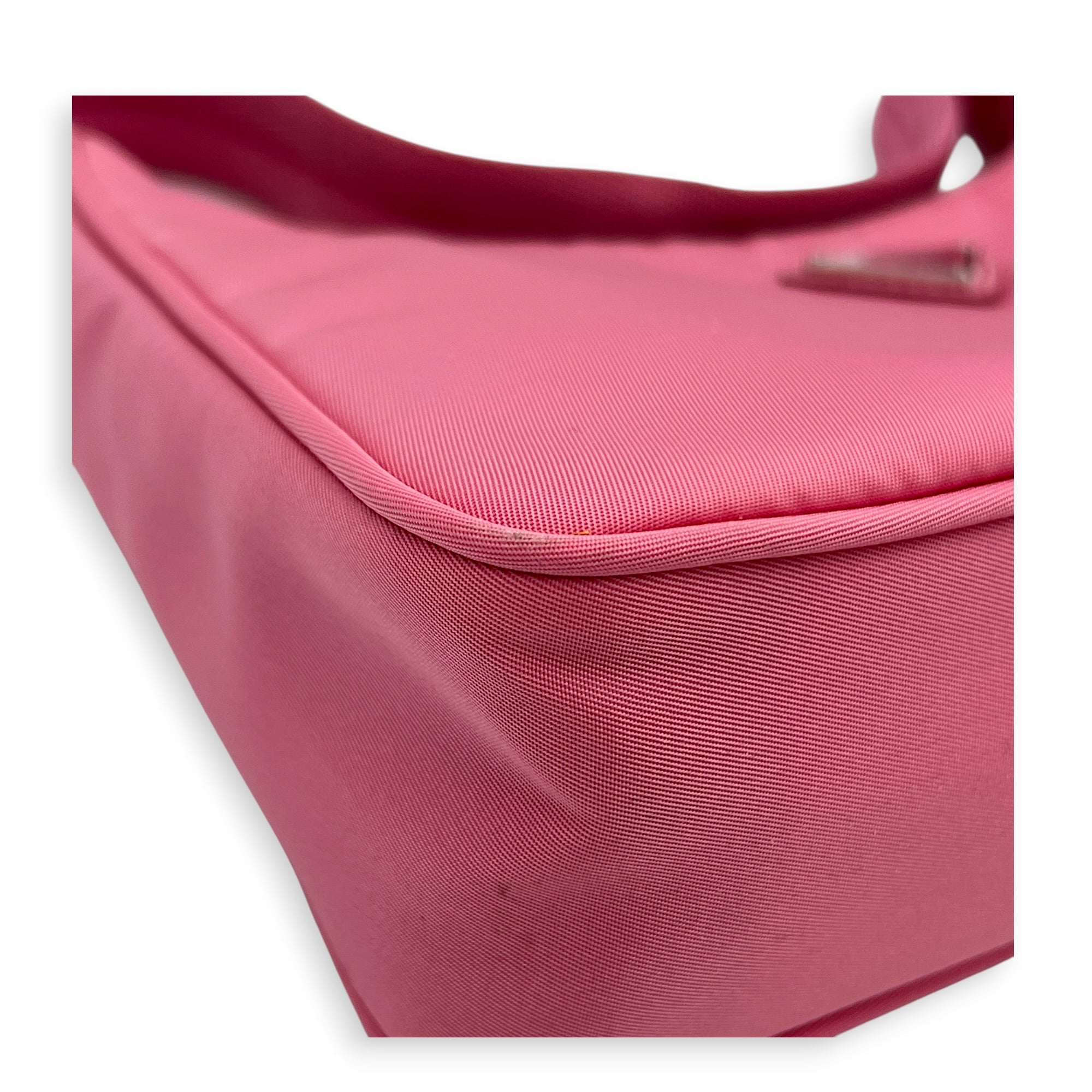 Re-Edition 2000 Shoulder Bag Pink in Canvas, Silver hardware