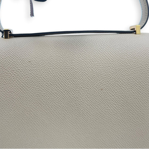 Constance 18 Trench Shoulder Bag in Epsom, Gold hardware