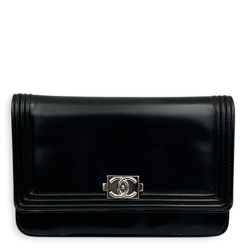 Boy Wallet On Chain Black (recoloured) in Calfskin, Silver hardware