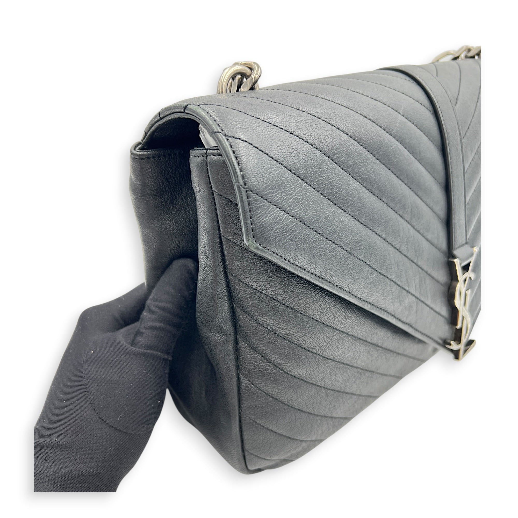 College Large Black Shoulder Bag in Calfskin, Silver hardware