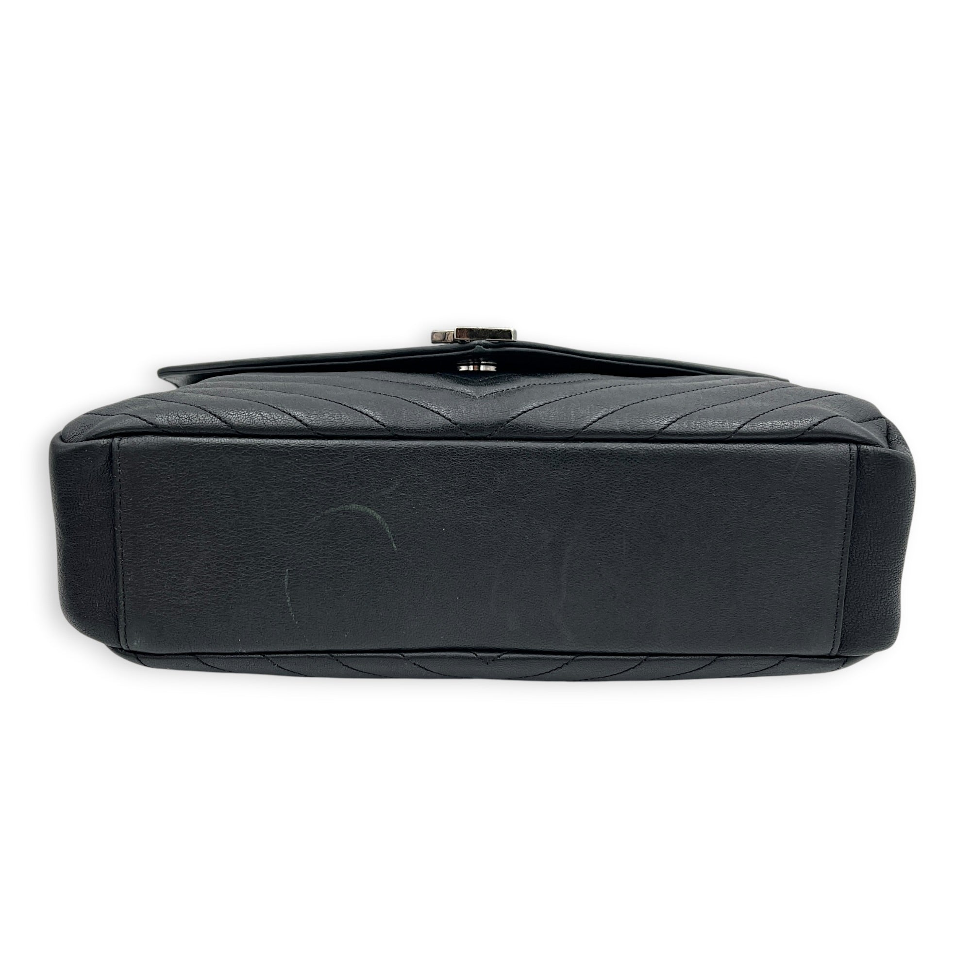 College Large Black Shoulder Bag in Calfskin, Silver hardware