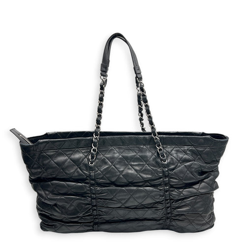 Gathered Quilted Tote Bag Black in Lambskin, Silver hardware