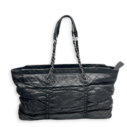 Gathered Quilted Tote Bag Black in Lambskin, Silver hardware