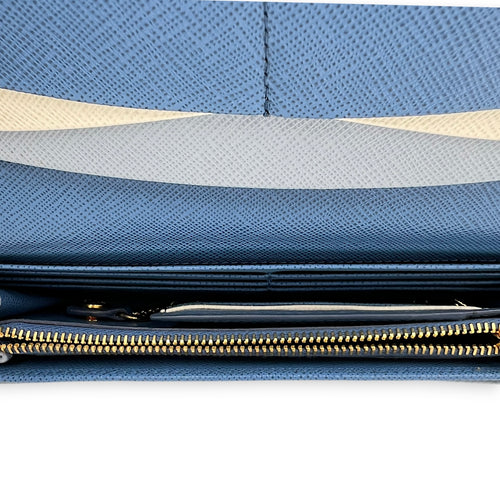 Logo Wallet Blue in Saffiano Leather, Gold hardware