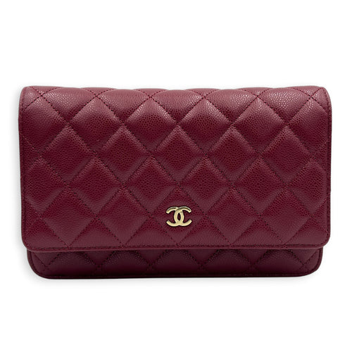 CC Red Wallet On Chain in Caviar Leather, Gold hardware