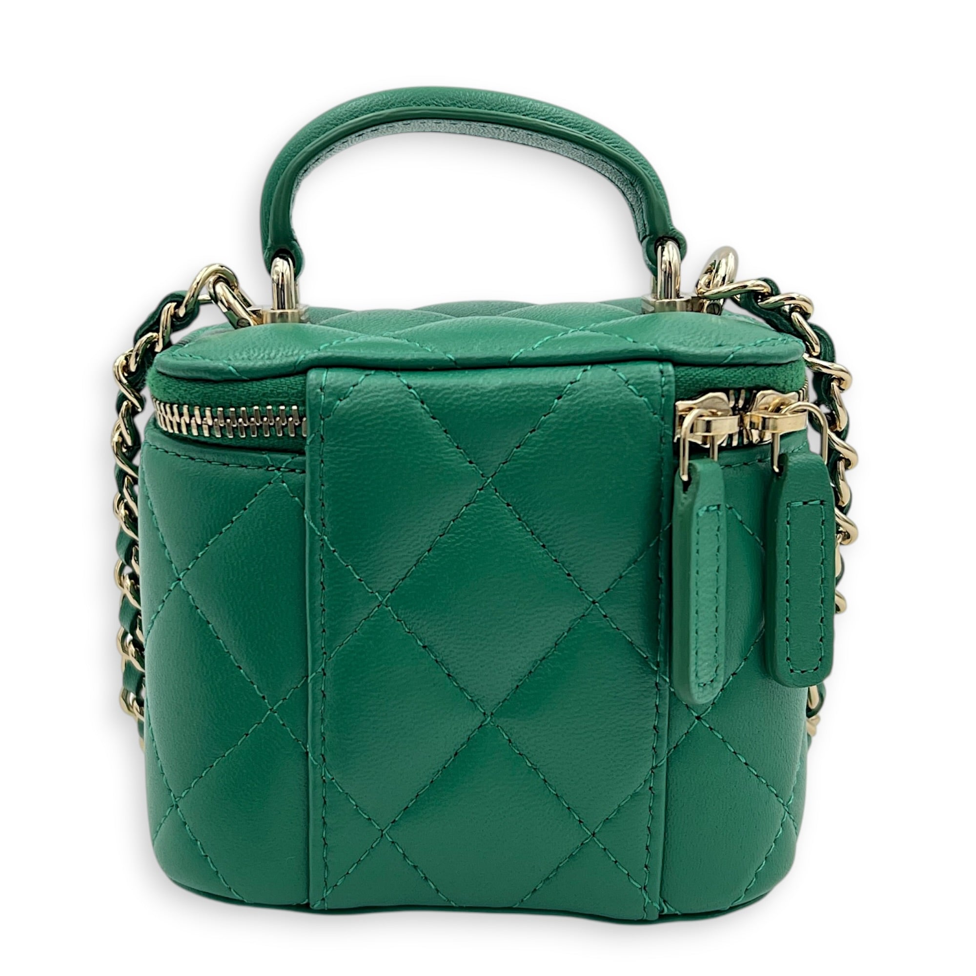 CC Vanity Bag Green in Lambskin, Gold hardware