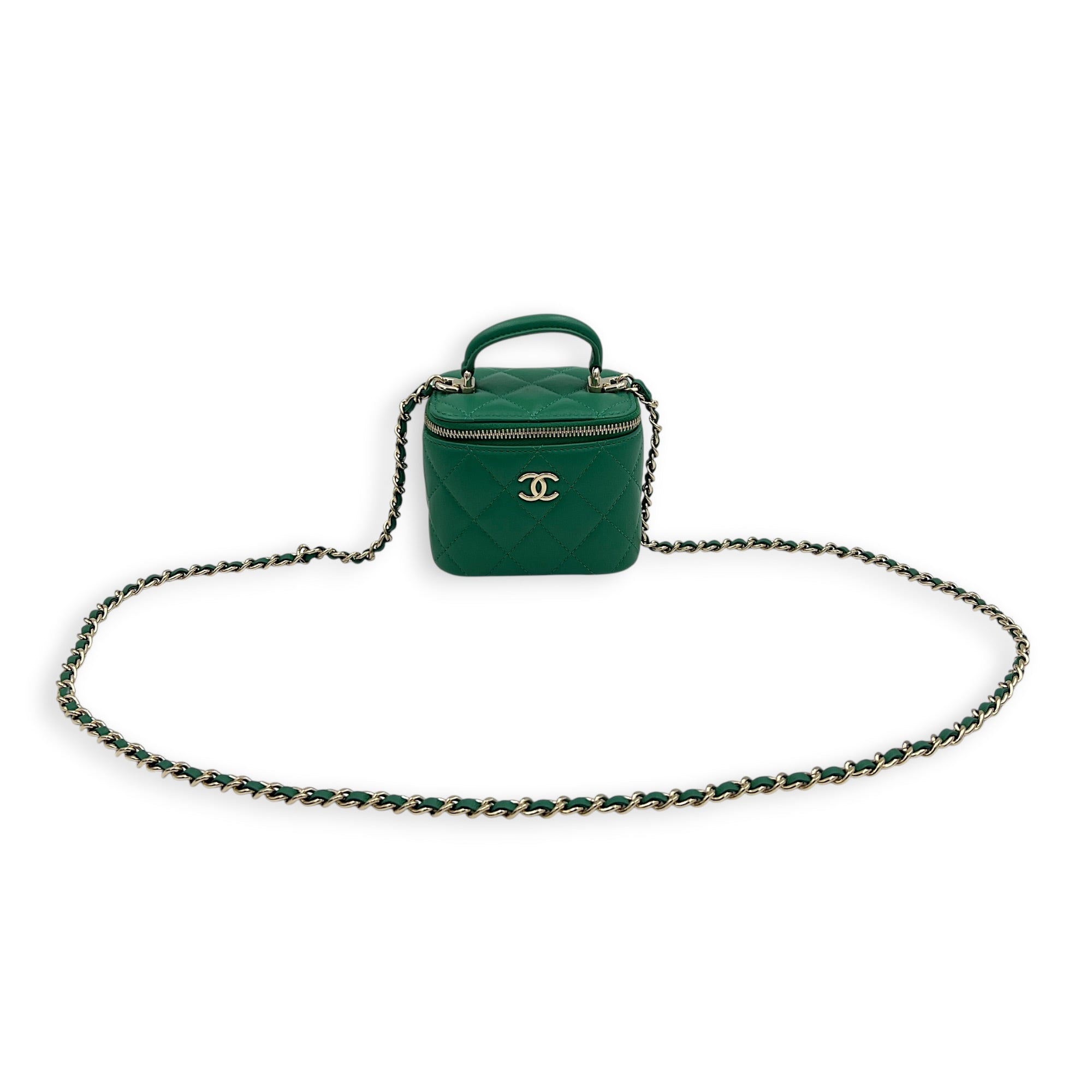 CC Vanity Bag Green in Lambskin, Gold hardware