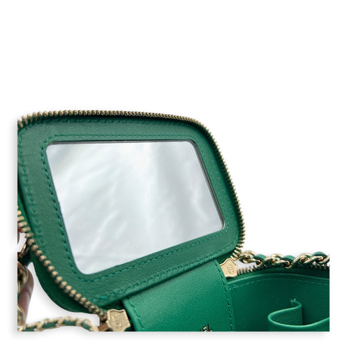 CC Vanity Bag Green in Lambskin, Gold hardware