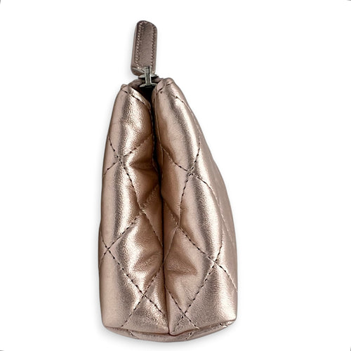 CC Pouch Gold in Lambskin, Silver hardware