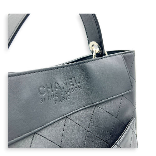 CC Bucket Bag Black in Calfskin, Silver hardware
