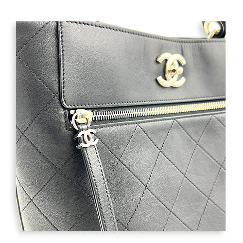 CC Bucket Bag Black in Calfskin, Silver hardware