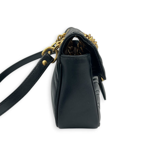 GG Marmont Shoulder Bag Black in Calfskin, Gold hardware