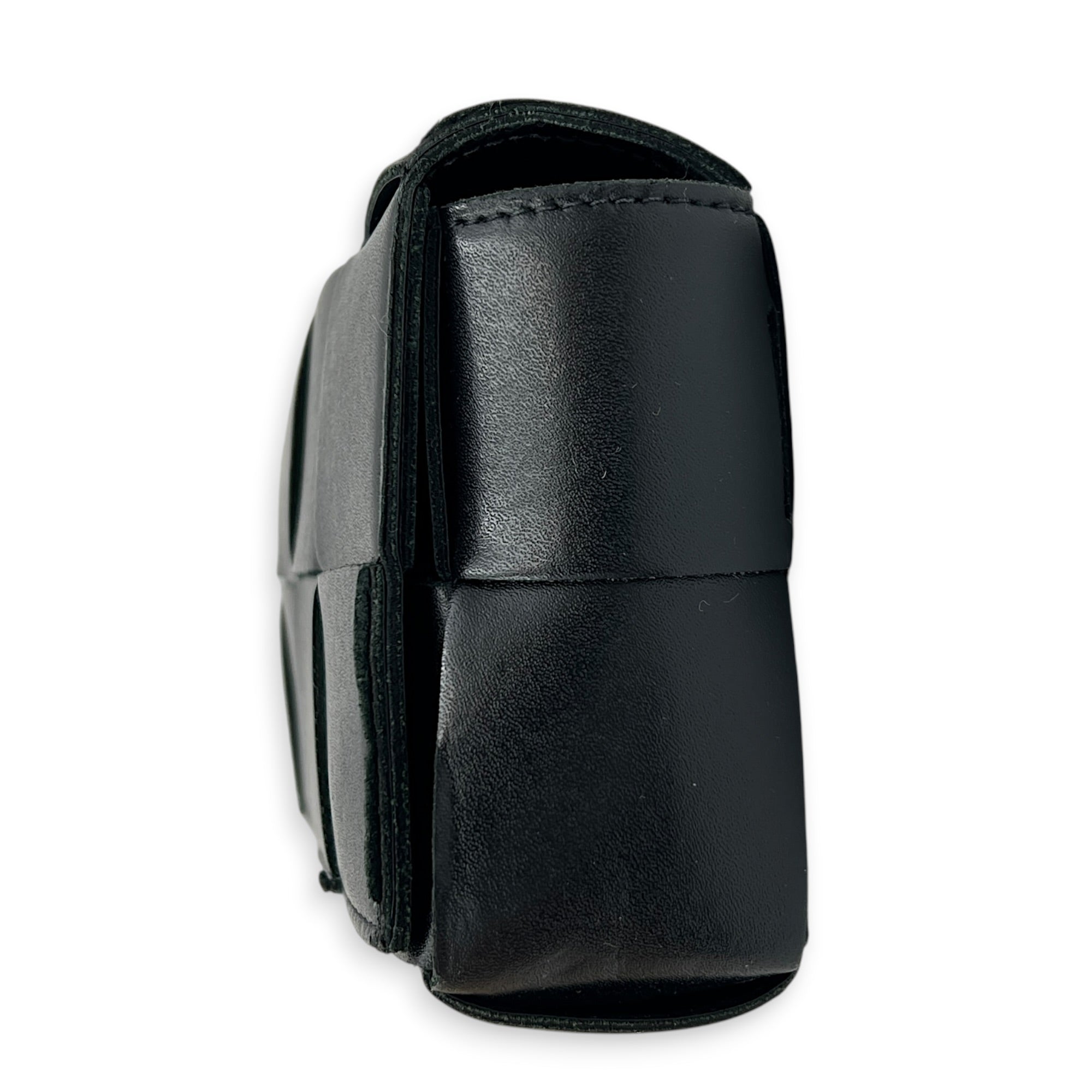 Cassette Belt Bag Black in Calfskin, Silver hardware