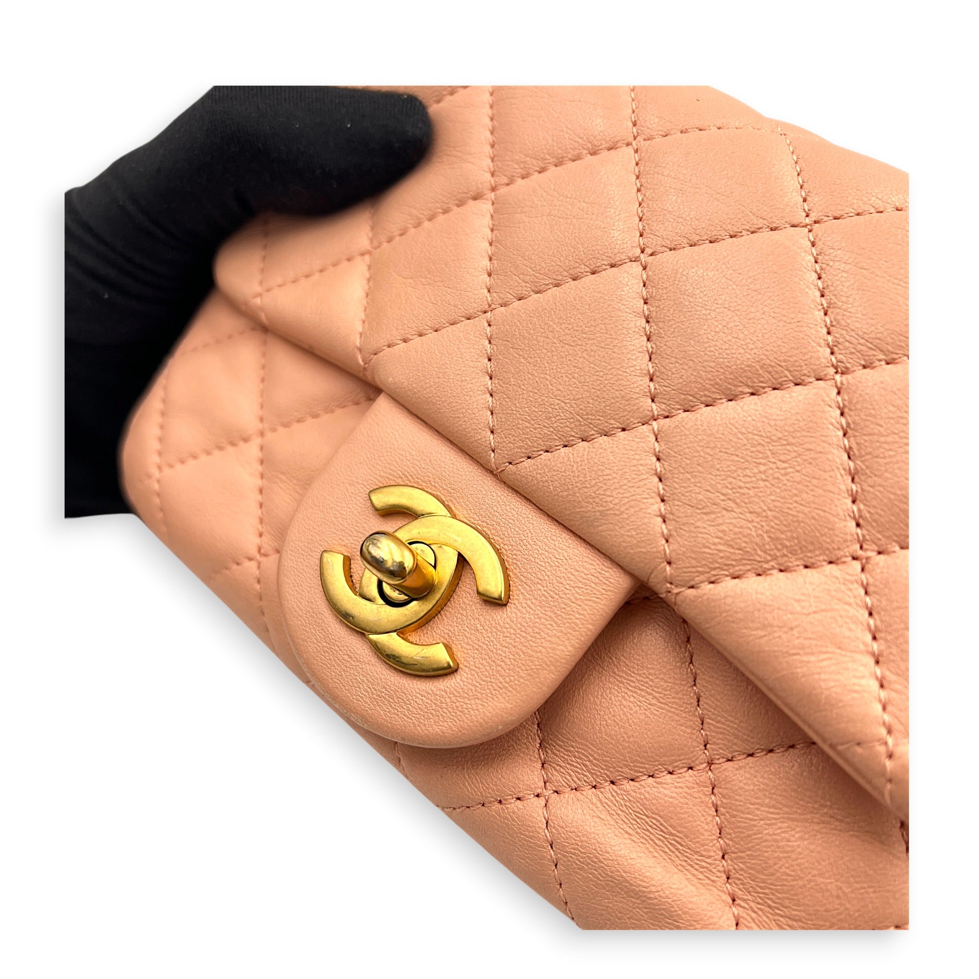 Pearl Crush Square Shoulder Bag Beige in Lambskin, Gold hardware